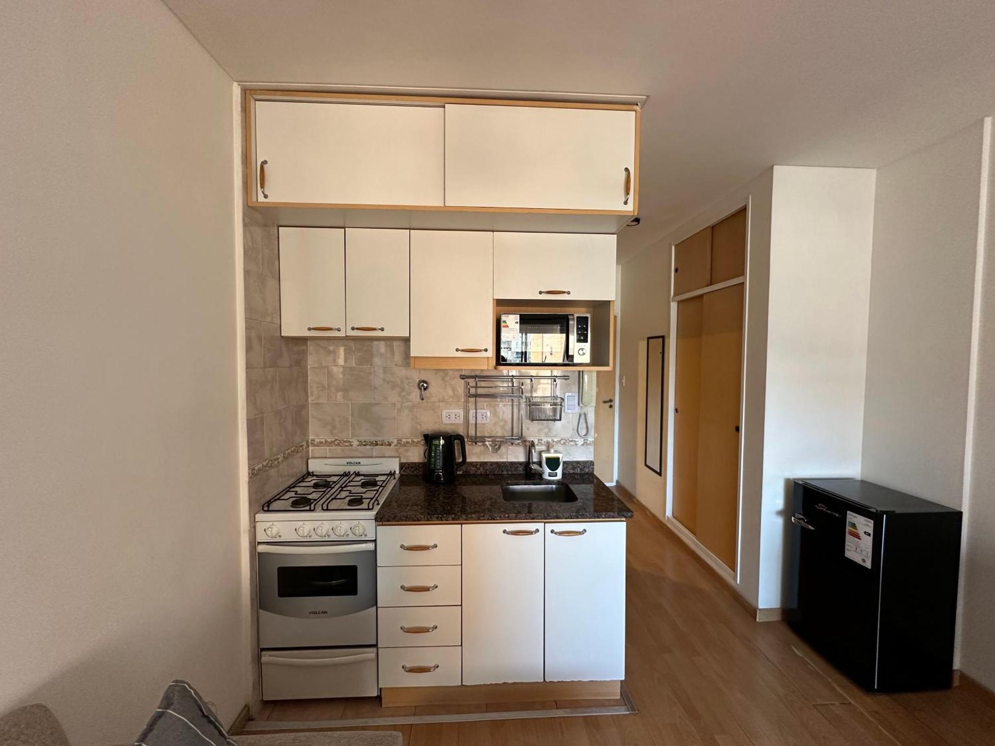 Charming & Comfy Almagro Gem: Balcony ~ Double Bed Apartamento Ciudad Autónoma de Buenos Aires