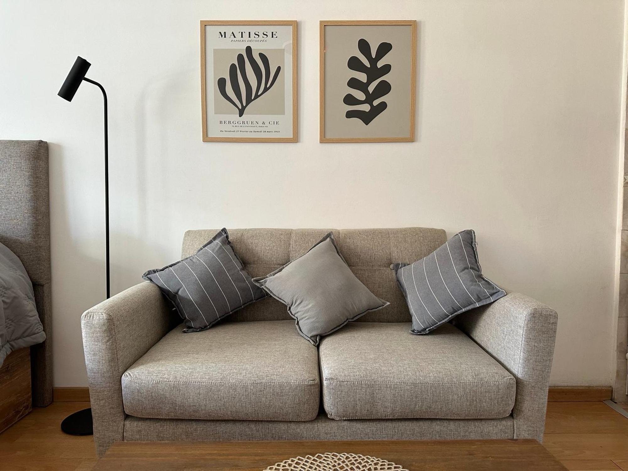 Charming & Comfy Almagro Gem: Balcony ~ Double Bed